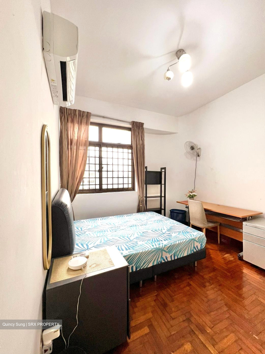 Macpherson Road (D13), Terrace #426570141